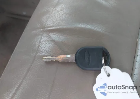 2005 Ford Freestyle Sel from USA, damaged, VIN 1FMZK02125GA36046